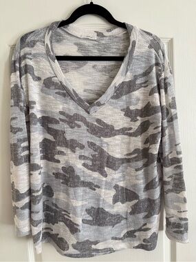 Cherish Neutral Camo V-Neck Knit Top